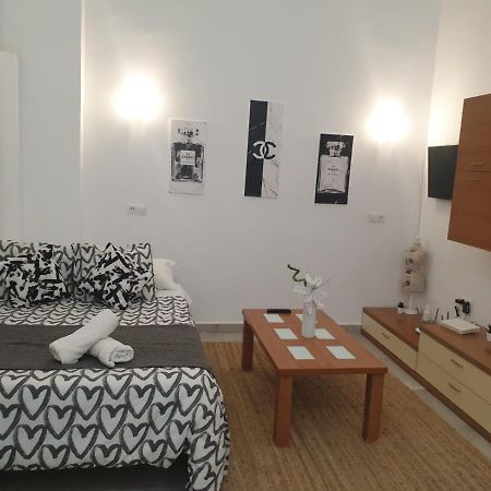 The Lovely Loft 1 Malaga Bagian luar foto